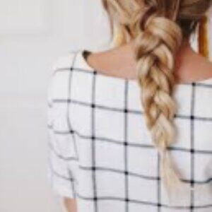 MELLODAY black and white checkered short sleeve ruffle shoulders blouse, size XL